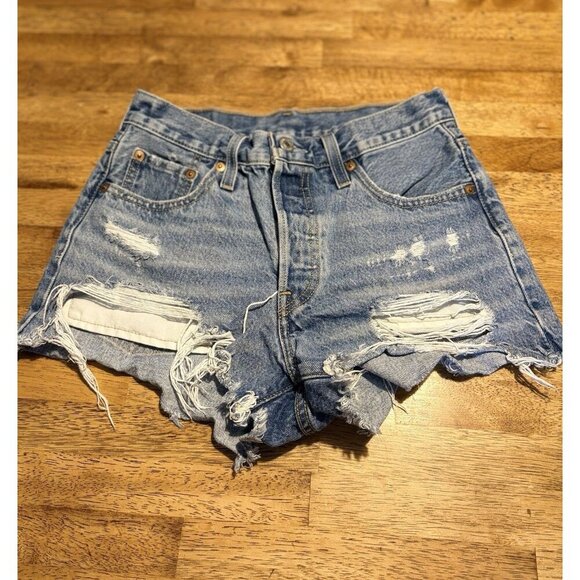 Levi 501 Light Wash Frayed Hem Distressed Cut-off Shorts Size 25 Boho Western - Picture 1 of 12
